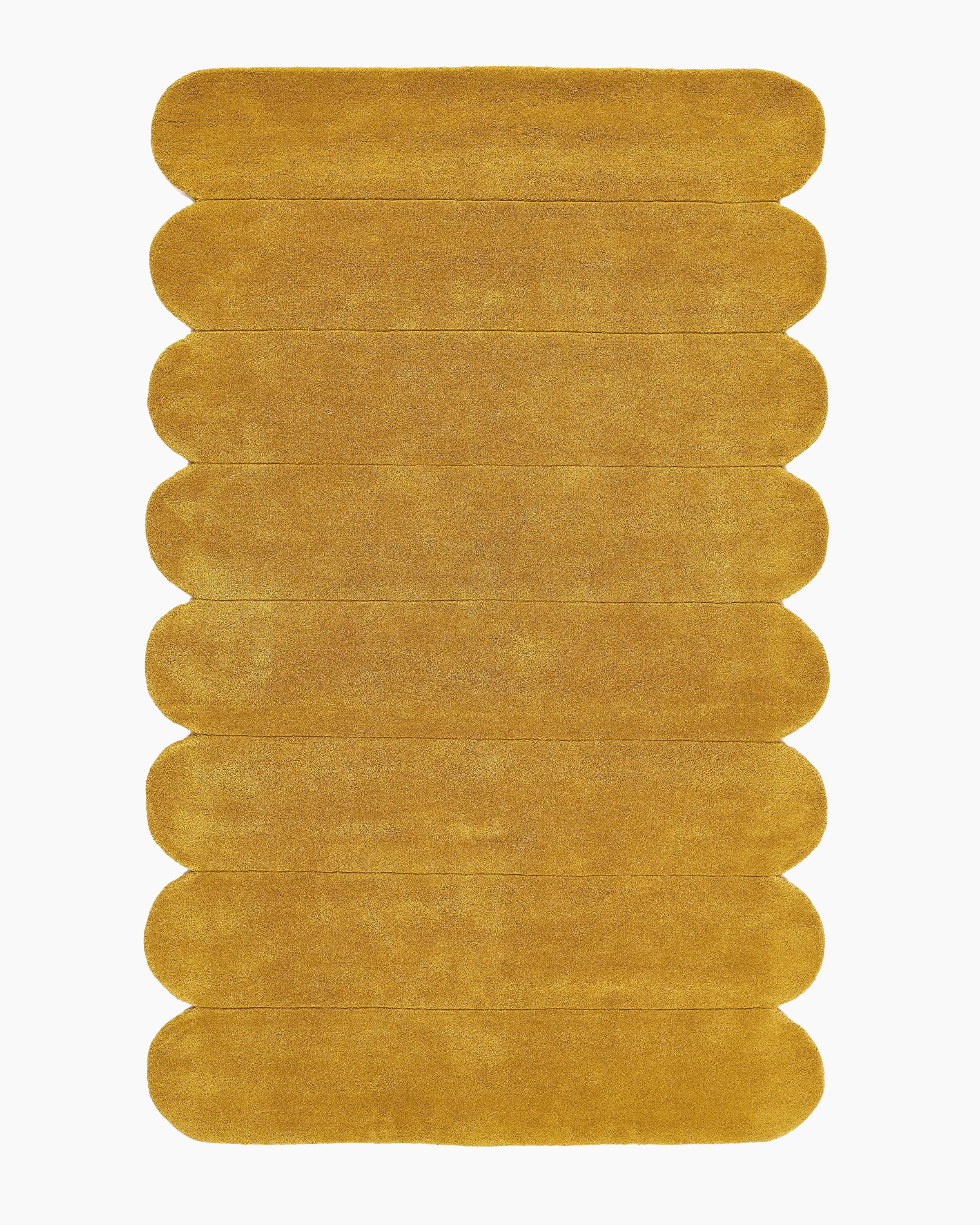 Scalloped Border Hand-Tufted Rug