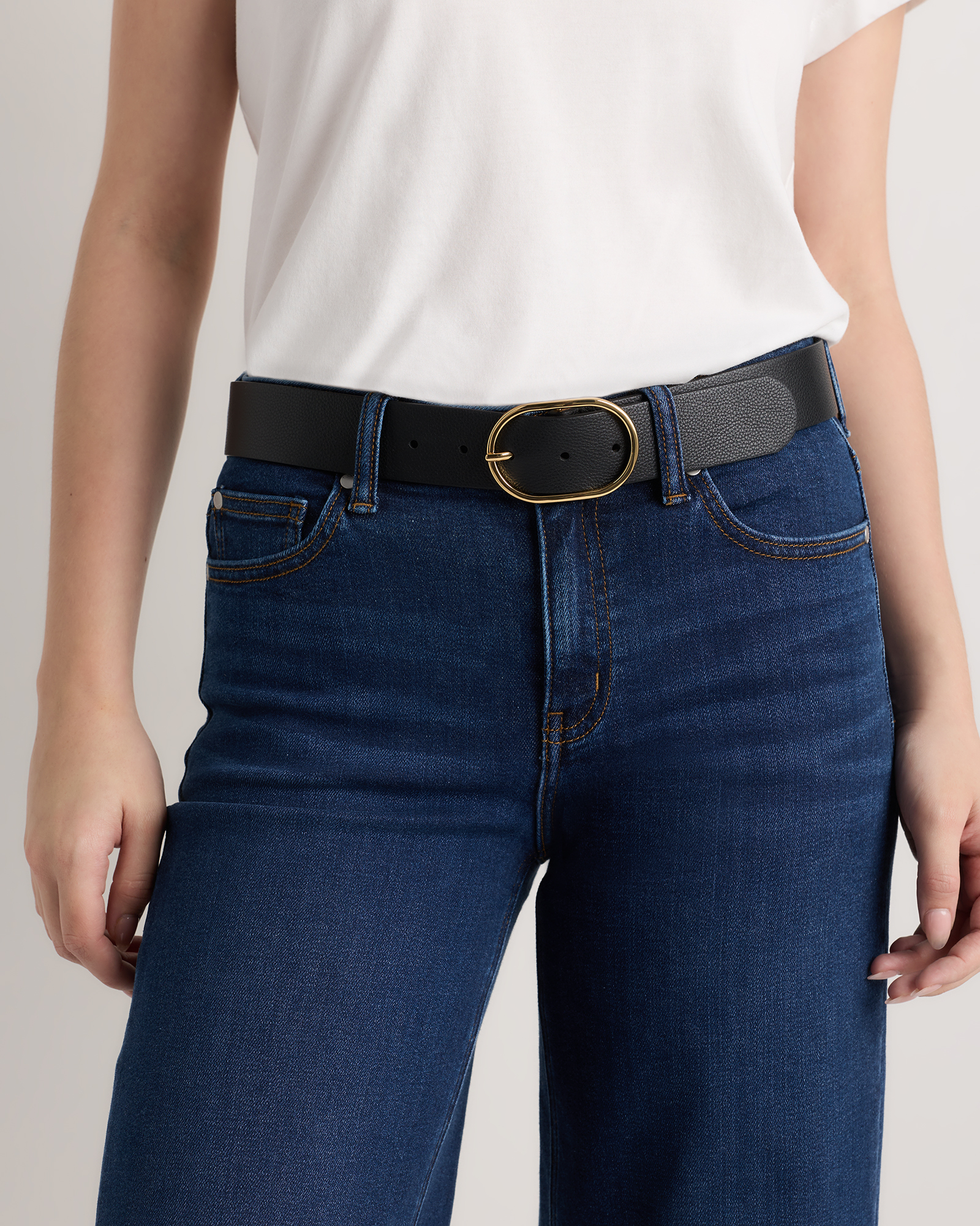Cleo Oval European Leather Belt