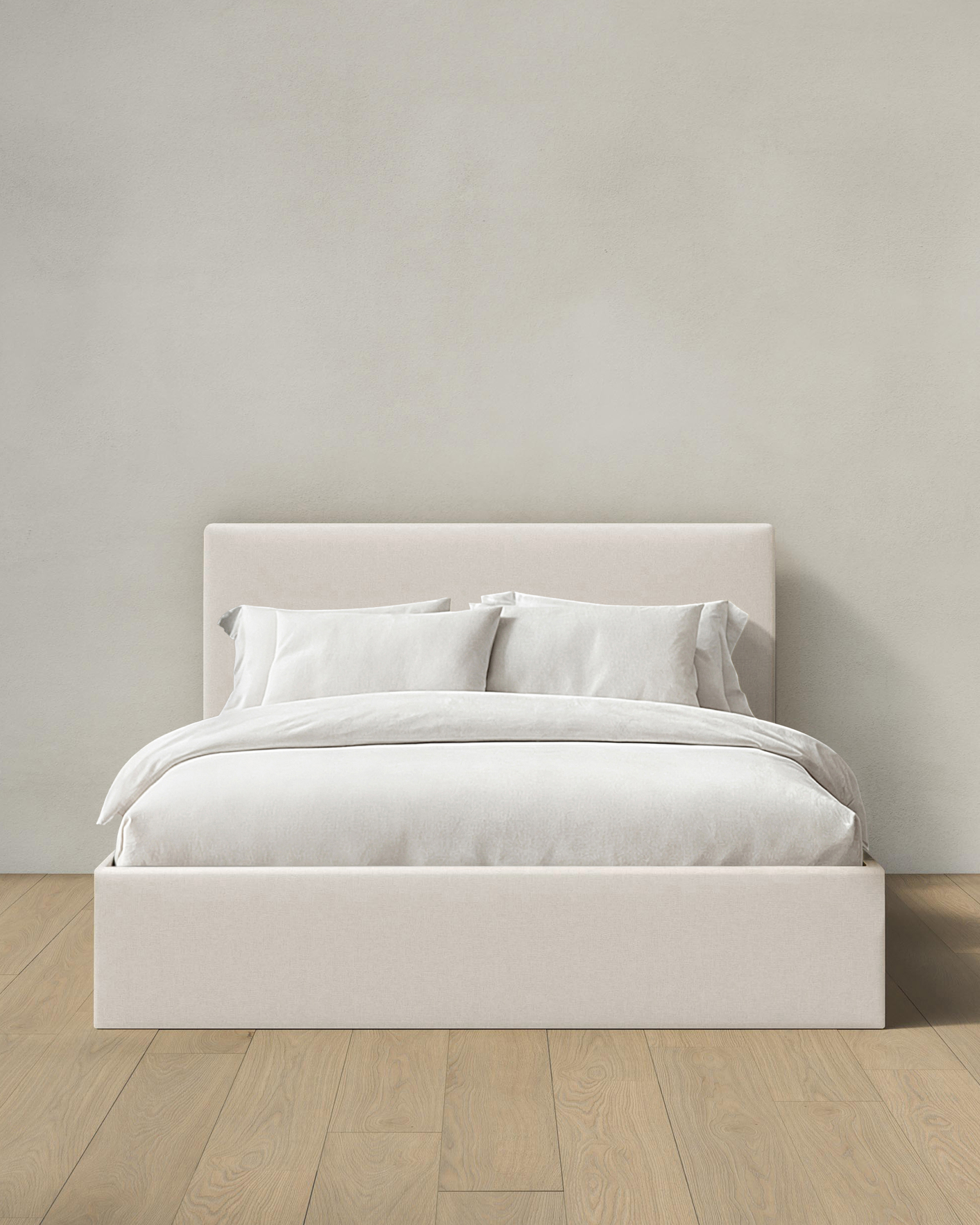 Square Bed in Performance Linen