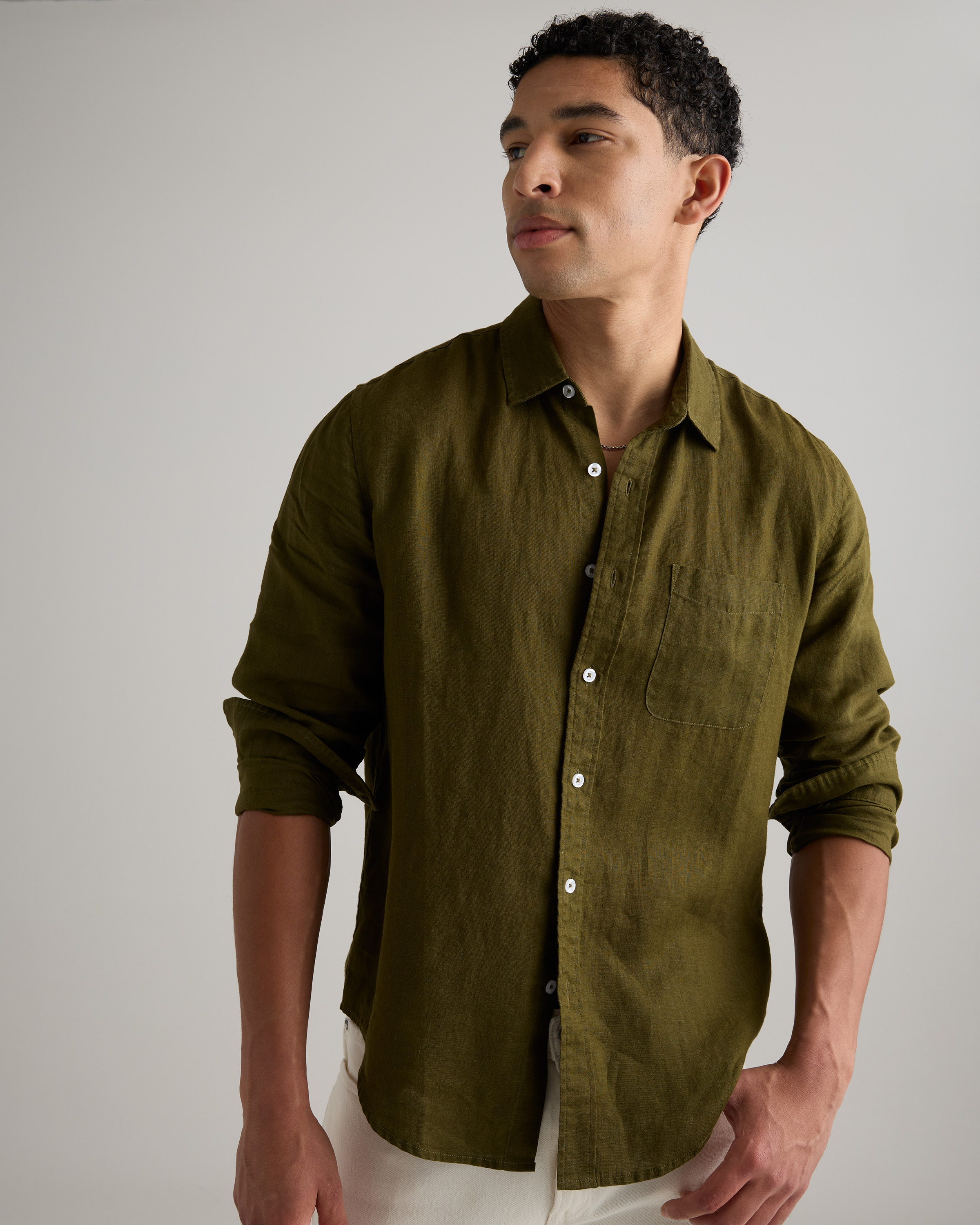100% European Linen Relaxed Long Sleeve Pocket Shirt