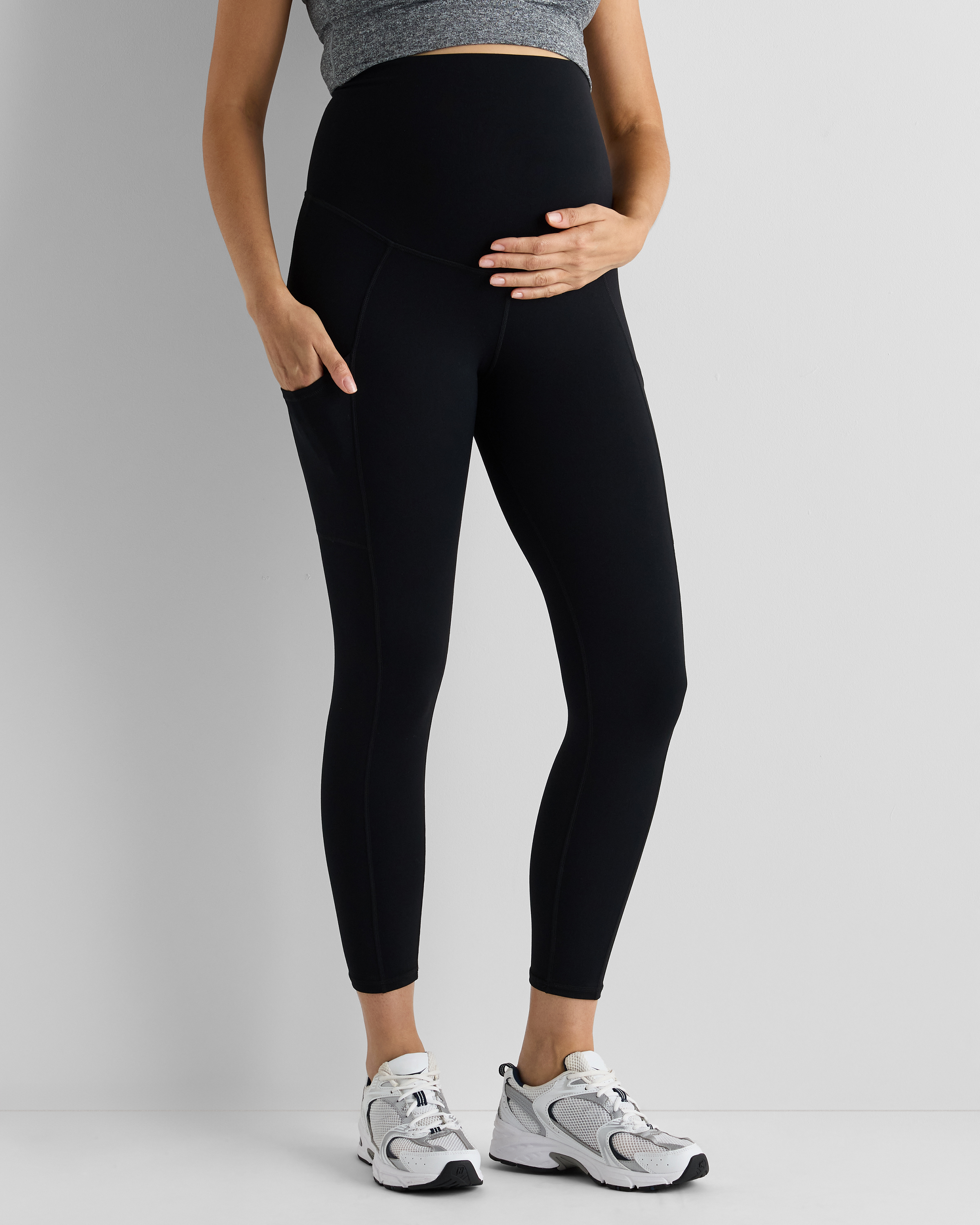 Ultra-Form Maternity Pocket Leggings