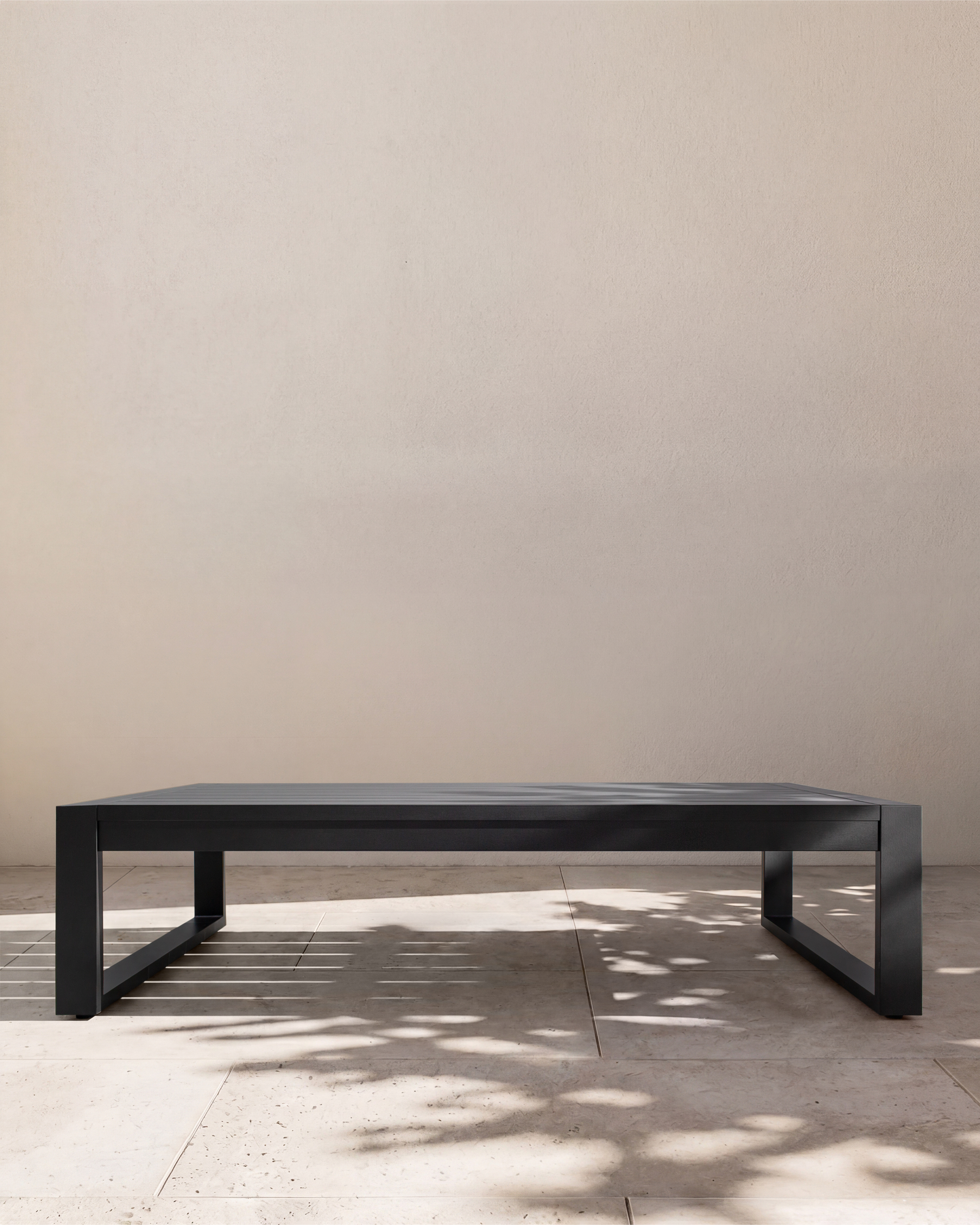Linear Aluminum Outdoor Coffee Table