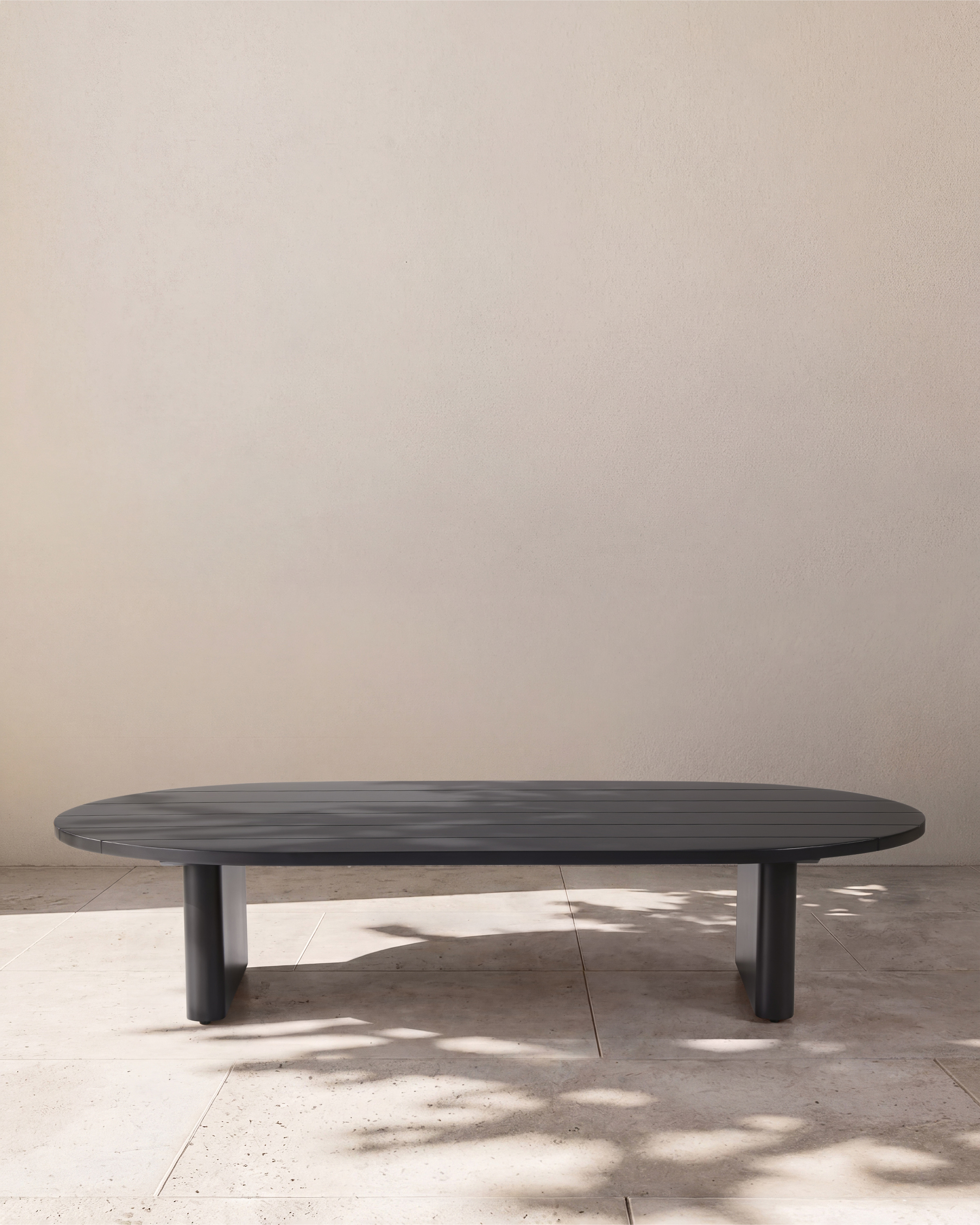 Curved Powder-Coated Aluminum Outdoor Coffee Table