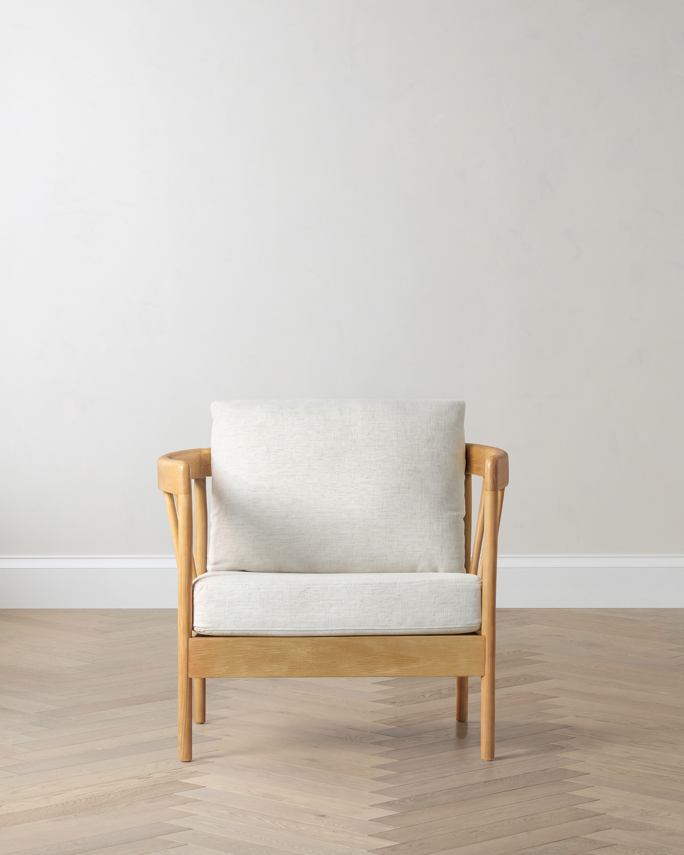 Solid Oak Spindle Back Accent Chair
