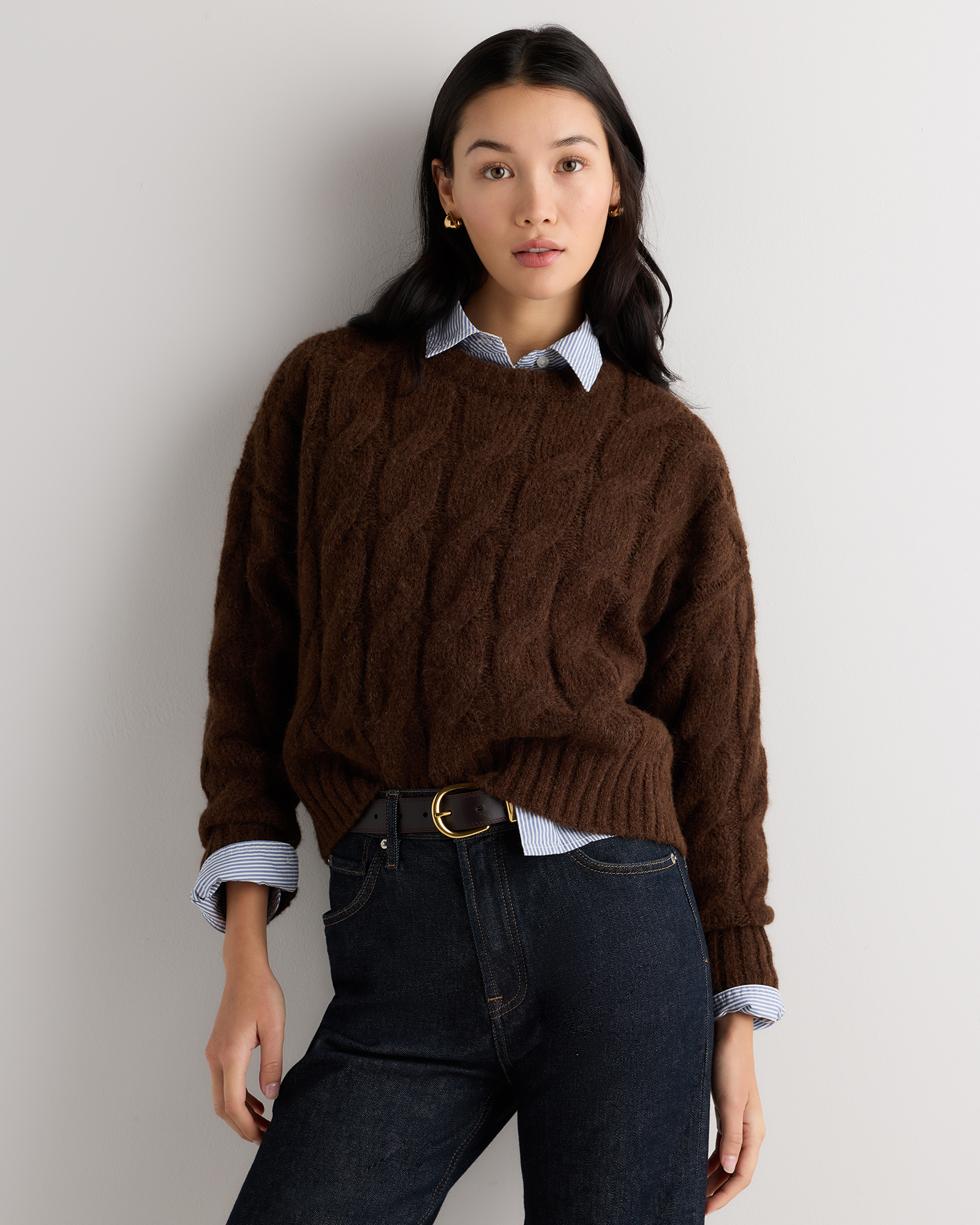 Lofty Baby Alpaca Relaxed Cropped Cable Crewneck